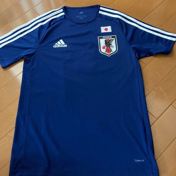 adidas サッカー日本代表ユニフォーム 練習着