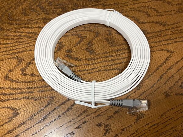 LANケーブル 約2.8m 新品未使用 薄型フラットケーブル