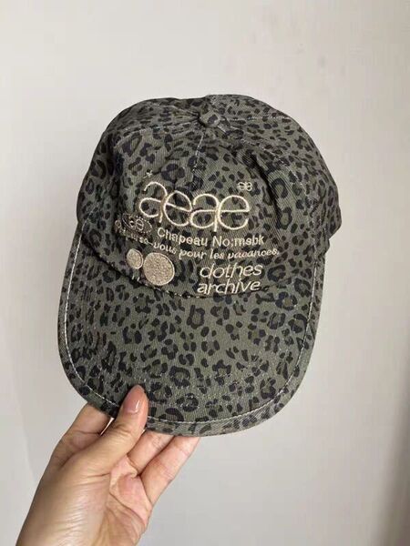 新品aeae ベースボールキャップ ロゴ 刺繍