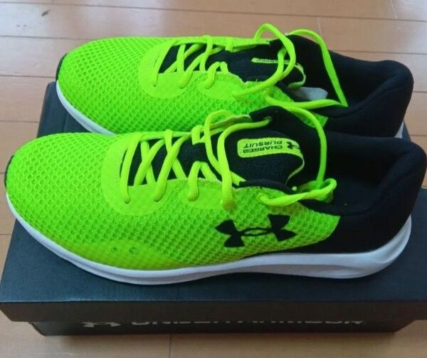 新品未使用 UNDER ARMOUR UA チャージドパスート3 エクストワイド4E 26.0cm