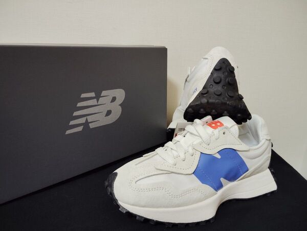 新品23cm ニューバランス newbalanceレディーススニーカーU327WEBホワイトブルー白青MS327好きにも