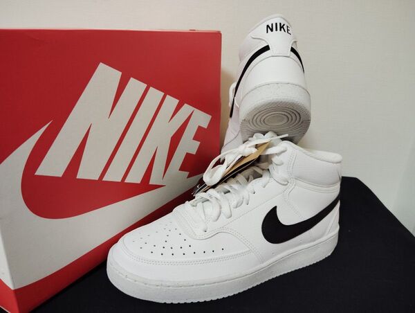 新品27.5cmナイキNIKEメンズスニーカーコートビジョンミッドホワイトブラック白黒エアフォース1AF1ハイカット好きに