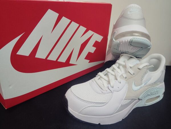 新品24cmナイキNIKEレディーススニーカーAIRMAXEXCEE エアマックスエクシーホワイトペールブルー