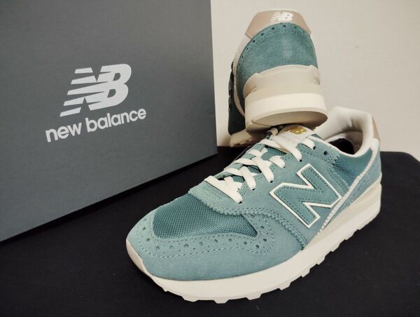 新品25cmニューバランス(newbalance)レディーススニーカーWL996TAEグリーン緑CM996好きにも