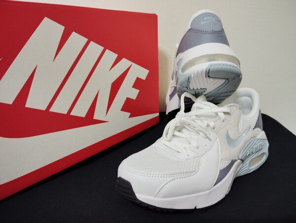 新品25cmナイキNIKEレディーススニーカーAIRMAXEXCEE エアマックスエクシーホワイトサックスブルー