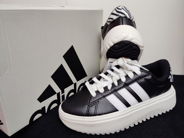 新品25cmアディダスadidasレディース厚底スニーカーグランドコートプラットフォームIH7754ホワイトブラック白黒ゼブラ柄