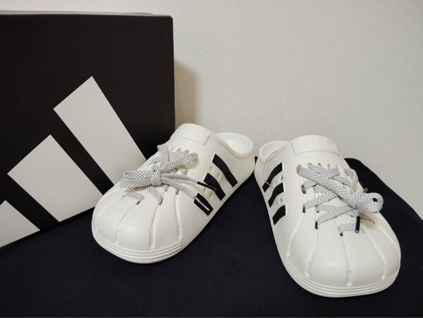 新品27.5cmアディダスadidasメンズサンダル アディレッタクロッグAdilette Clogsスリッポンクロッグ白ホワイト