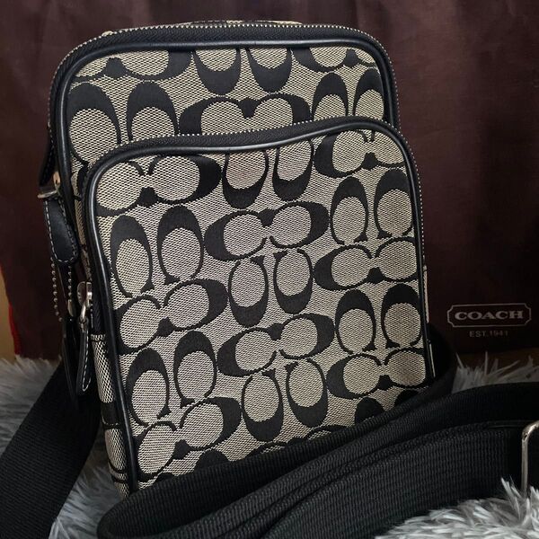 COACH コーチ シグネチャー ショルダーバッグ 斜めがけ 4270 キャンバス
