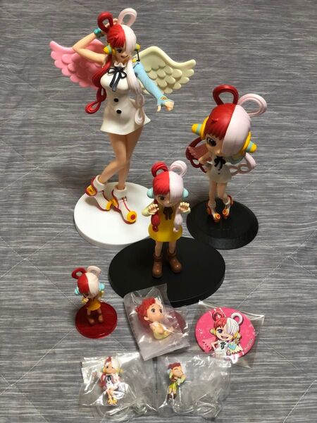 ワンピース フィギュア ワーコレ ワンピの実 缶バッジ ウタ