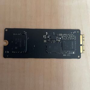 SSD【32GB】Apple純正 MZ-KNZ0320