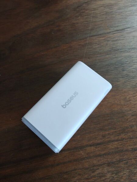 Baseus GaN6Pro 65w 2c+2u急速充電器 PD3.0/QC3.0/PPS対応 100V-240V