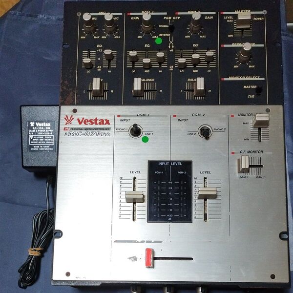 【ジャンク】Vestax ミキシング コントローラー ミキサー PMC-07 Pro