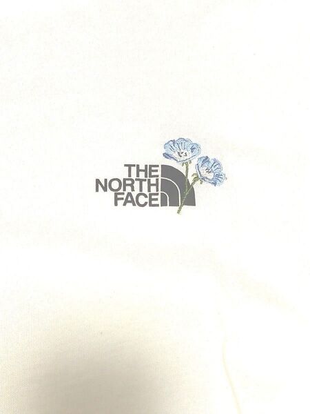 THE NORTH FACE /フラワーロゴティー / 半袖 Tシャツ / ホワイト / XL / NT32546
