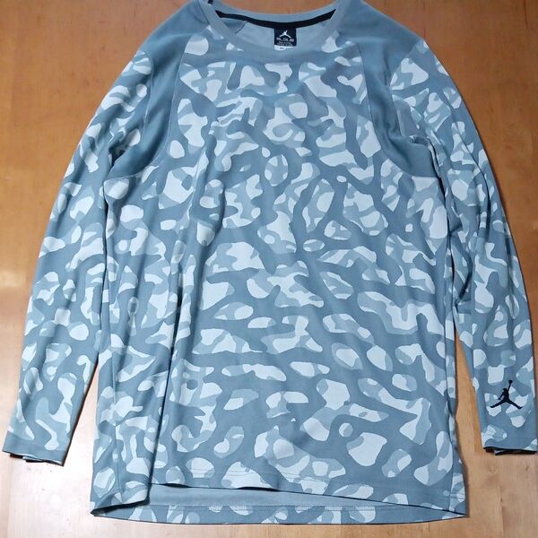 JORDAN 長袖Tシャツ 迷彩柄 グレー系 2XLサイズ メンズ