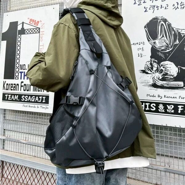 ◆新品◆ バッグ グレー ボディ ショルダー 斜めがけ ナイロン ワンショルダー ユニセックス 肩掛け 通学 旅行