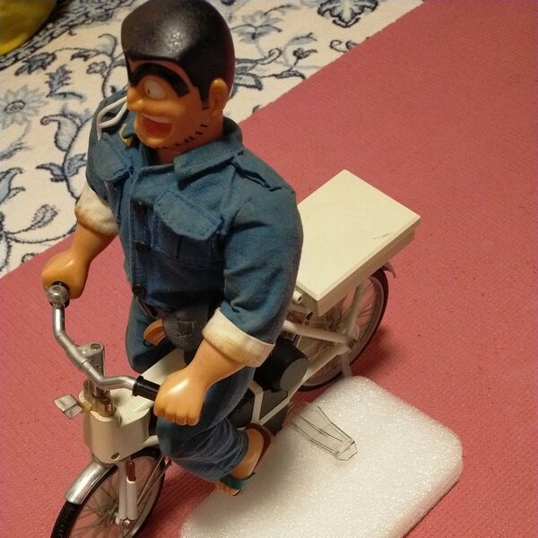 フィギュアこちら葛飾区亀有公園前派出所両さん自転車、中古
