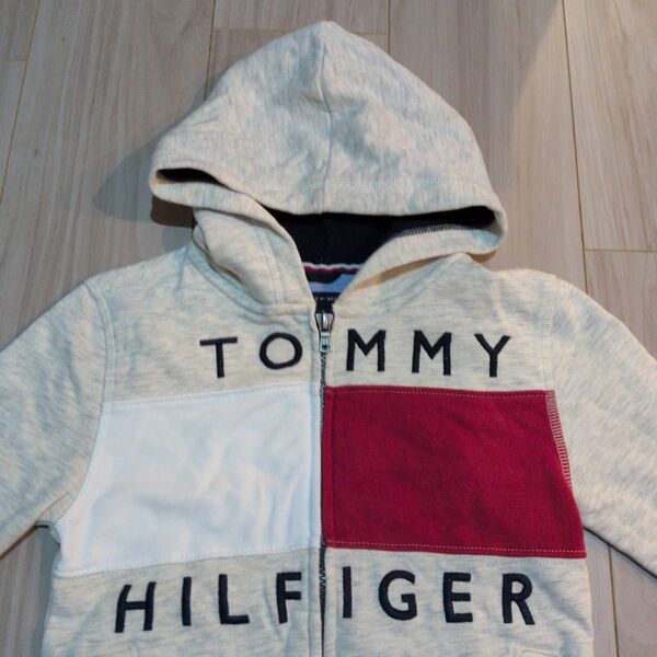TOMMY HILFIGER フードパーカー 110cm グレー