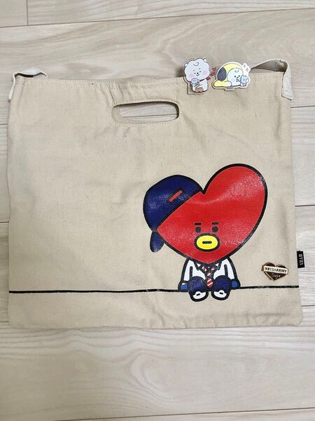 BT21 TATA トートバッグ ベージュ