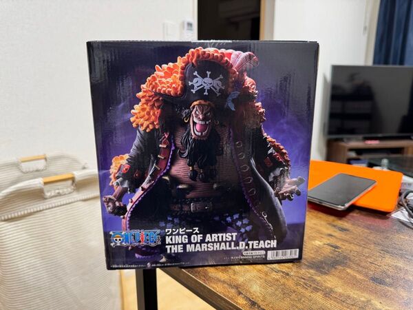ワンピース KING OF ARTIST THE MARSHALL.D.TEACH フィギュアの箱