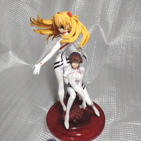 エヴァンゲリオンメガハウス マリ イラストリア&アスカ ラングレーフィギュア 箱なし現状品