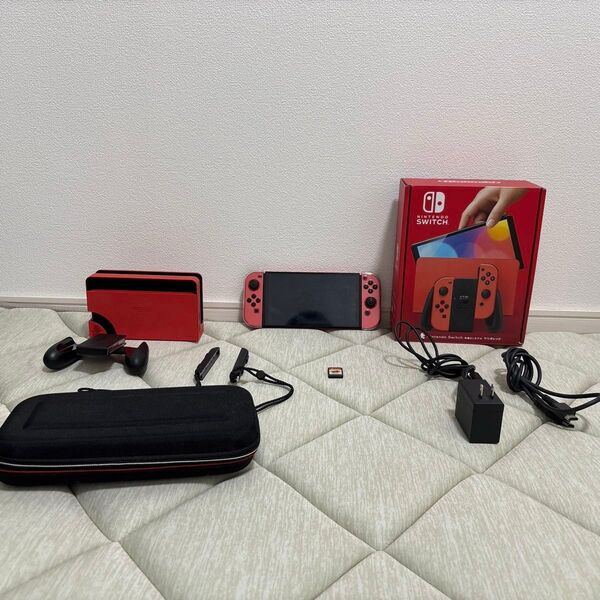 Nintendo Switch 有機ELモデル マリオレッドブランド モンハン ライズ セット 持ち運びケース付き