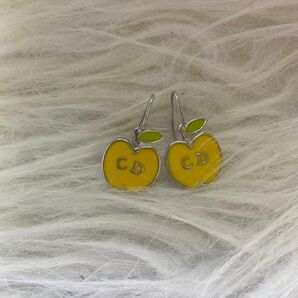 レア 美品 Dior ピアス リンゴ イエロー 可愛い