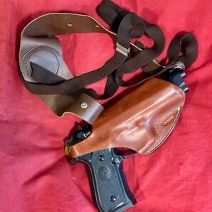 整備済 革製 SHOOTER ベレッタ M92F用 ショルダー ホルスター レザー ホルスター