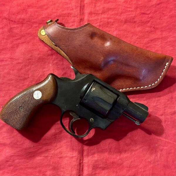 期間限定価格 整備済 革製 スナブノーズ リボルバー用 ヒップ ホルスター 右利き用