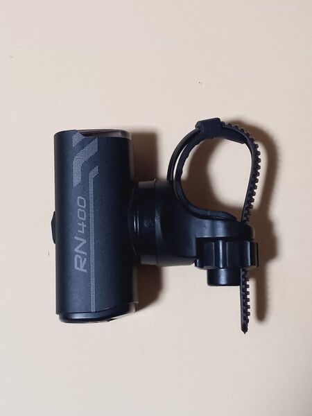 OLIGHT RN400フロントライト