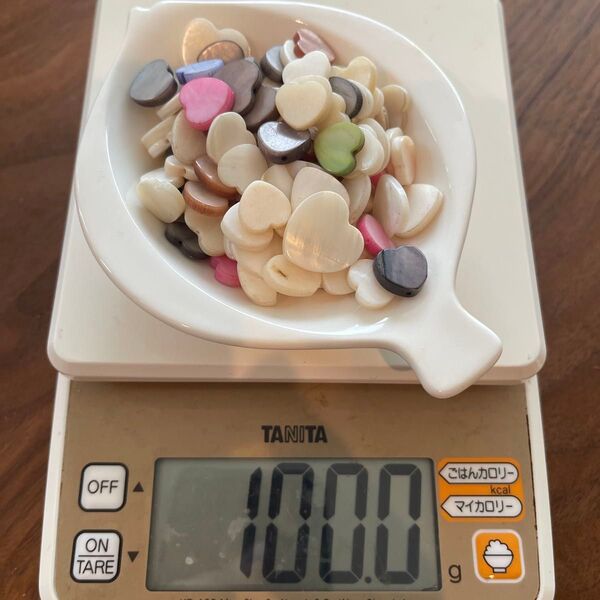 ハート型 シェル ビーズ パーツ 夏 貝 100g まとめ売り