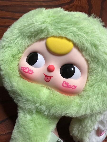 公式Baby Three 手鏡 黄緑色の垂れ耳うさぎ ぬいぐるみ
