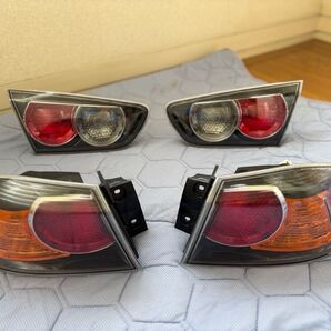 送料無料★美品★三菱ランサーエボリューションX 純正後期型テールライト P5696/P5614 CZ4Aランエボ10 ランエボX