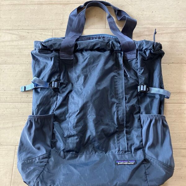patagonia☆ライトウェイトトラベルトート☆ネイビー
