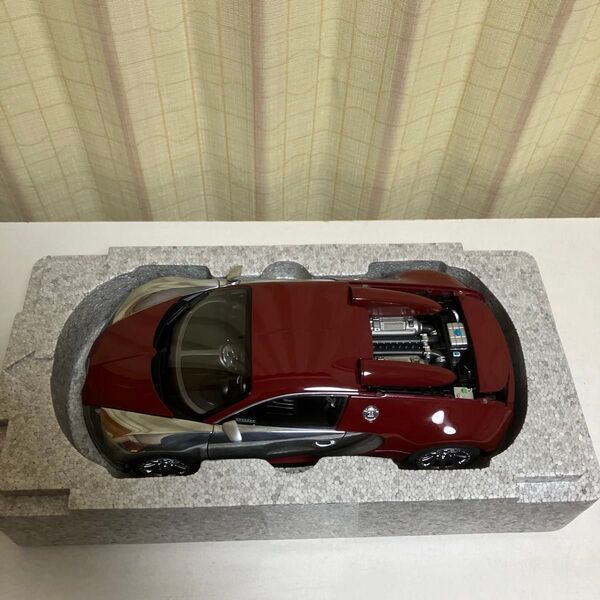 オートアート1/18 AUTOART ブガッティヴェイロン BUGATTI VEYRON
