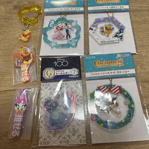 ディズニー&ピクサー アクリルキーホルダー&オーナメント 7個セット