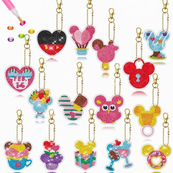 Disneyダイヤモンドアート/15個 キーホルダー