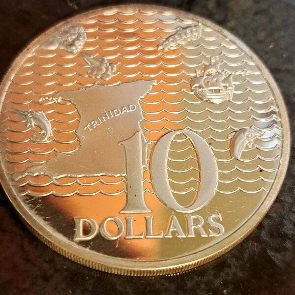 トリニダードトバコ 10ドル銀貨 品位SV925 34g状態考慮 外国コイン 外国銀貨