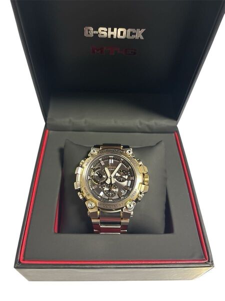 【極美品】G-SHOCK MTG-B3000D-1A9JF