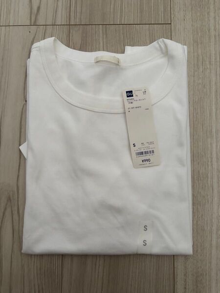 新品未使用 GU コットンクルーネックTシャツ S