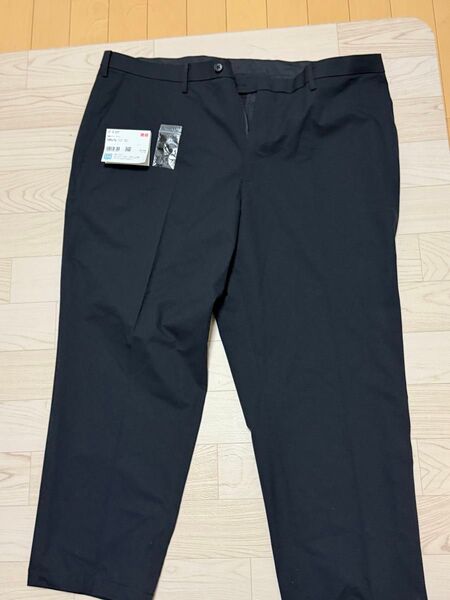新品未使用 ユニクロ 感動パンツ ライト 105×76 黒