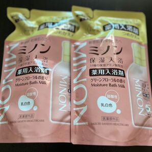 ミノン 薬用保湿入浴剤 詰め替え用 2個