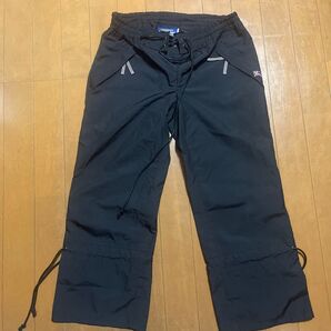 BURBERRY BLUE LABEL 七分丈パンツ ブラック