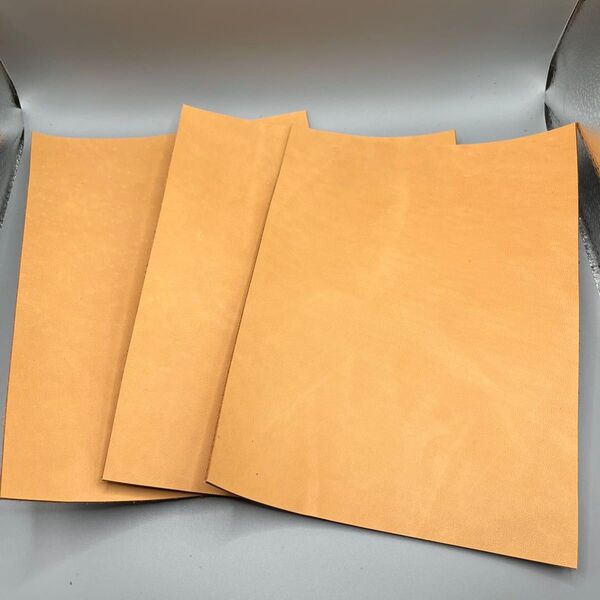 革 キナリ 3枚セット ベージュ 牛革 レザー ハンドメイド レザークラフト 染色練習 キナリ
