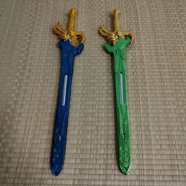 剣 おもちゃ 武器 玩具 青 緑 2本セット