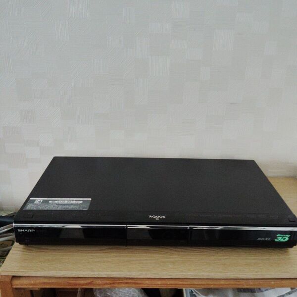 SHARP AQUOS 3Dブルーレイレコーダー BD-HDW80 中古品