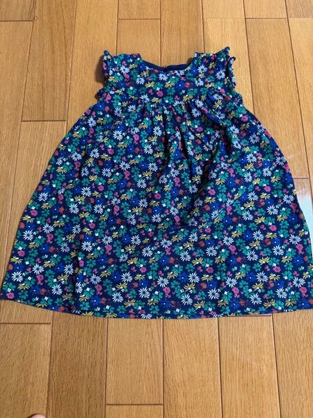 女の子 ワンピース 小花柄 81cm