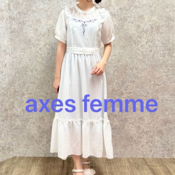 axes femme アクシーズファム すみれ刺繍ワンピース