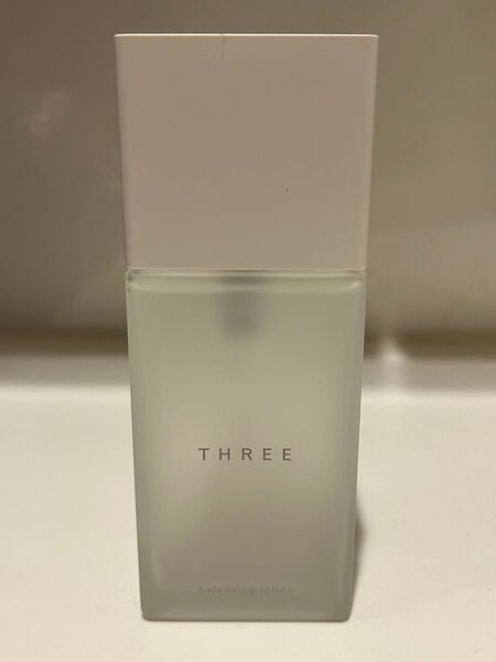 THREE バランシング ローション 140ml