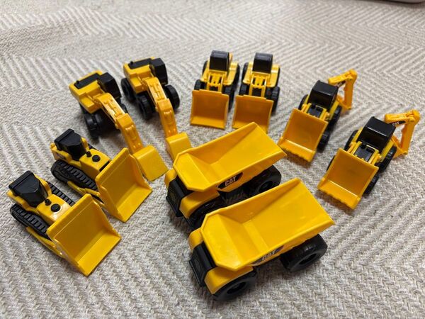 CAT ミニカーセット 工事車両 10点 おもちゃダンプカー ショベルカー