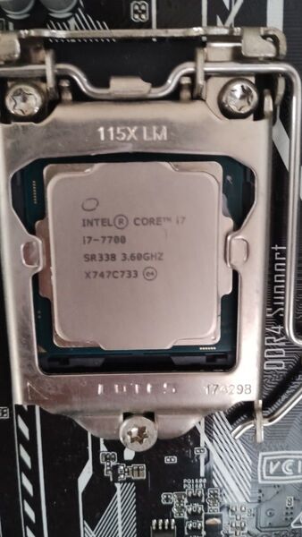 Intel Core i7-7700 3.6GHZ CPU オマケMBとメモリ8G